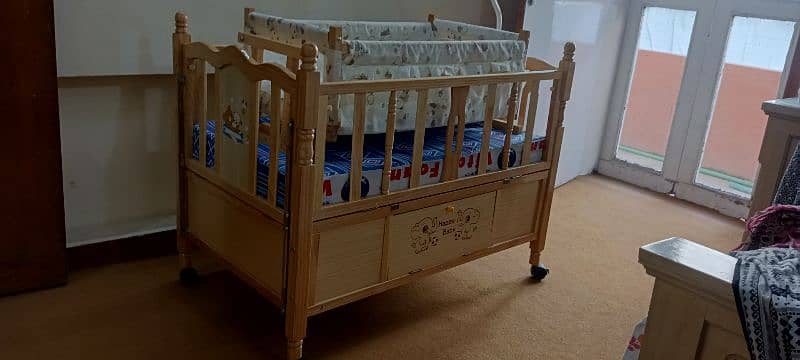 For Sale: Baby Cot with Swing – 10/10 Condition! 5