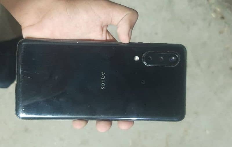 Aquos zero 5g 0