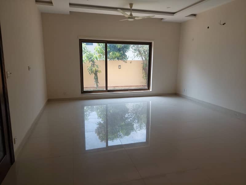 1 Kanal Beautiful House Available For Rent In Lake City Sector M-2 8