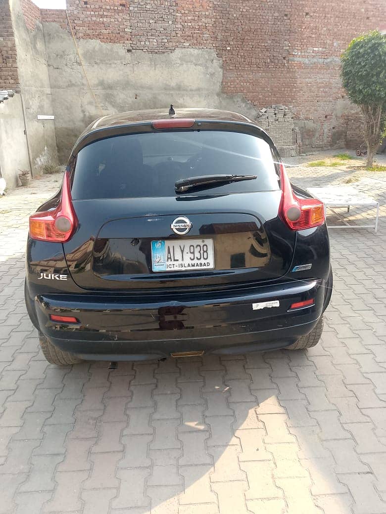 Nissan Juke 2011 1