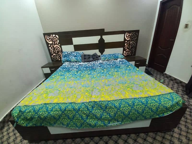 bed side table dressing for sale 2