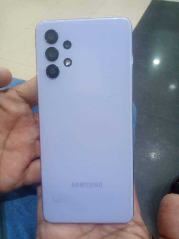 Samsung Galaxy A32 0