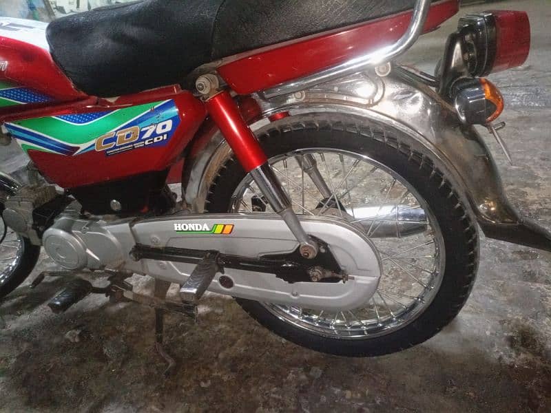 Honda bike 10 by 10 condition Har chij okay 86926 kilometre Chali Hai 4