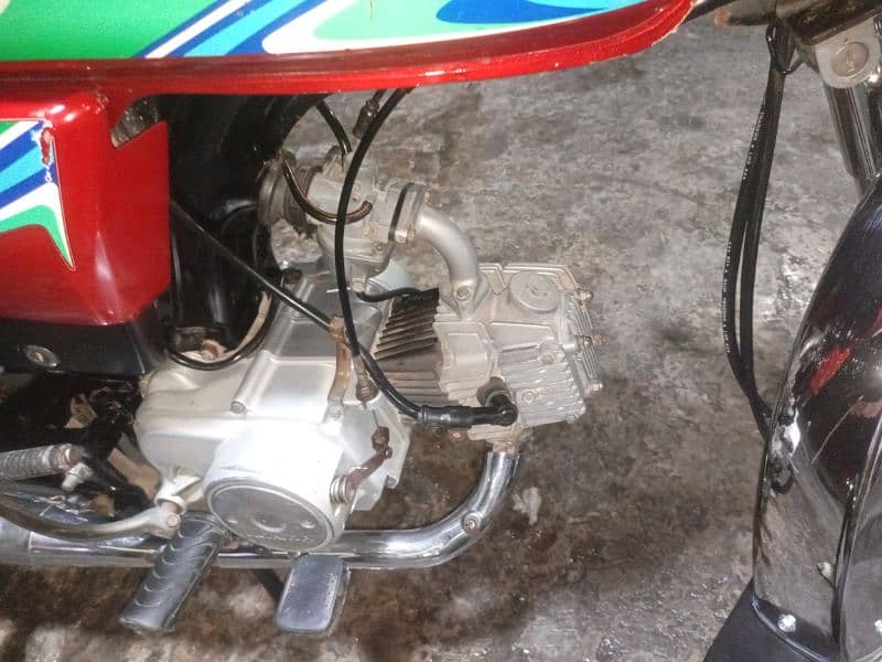 Honda bike 10 by 10 condition Har chij okay 86926 kilometre Chali Hai 7