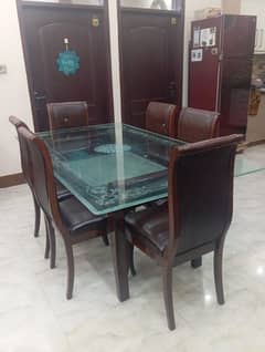 Dinning table with Chairs