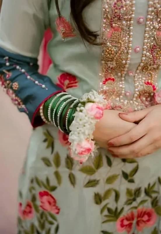 mehndi/ mayun / bridal dress 1