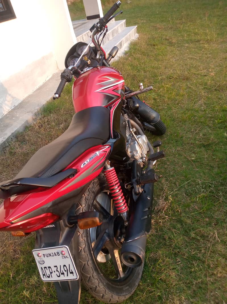 Honda CB 125F 2020 special edition 12