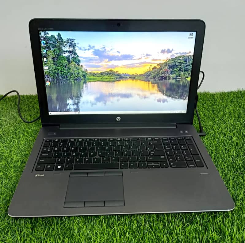 HP ZBOOK 15 G4 0