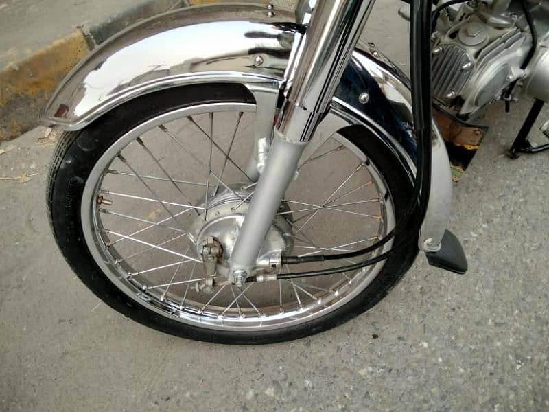 Honda CD70c 24 model. O3O8-56-88-797. 12