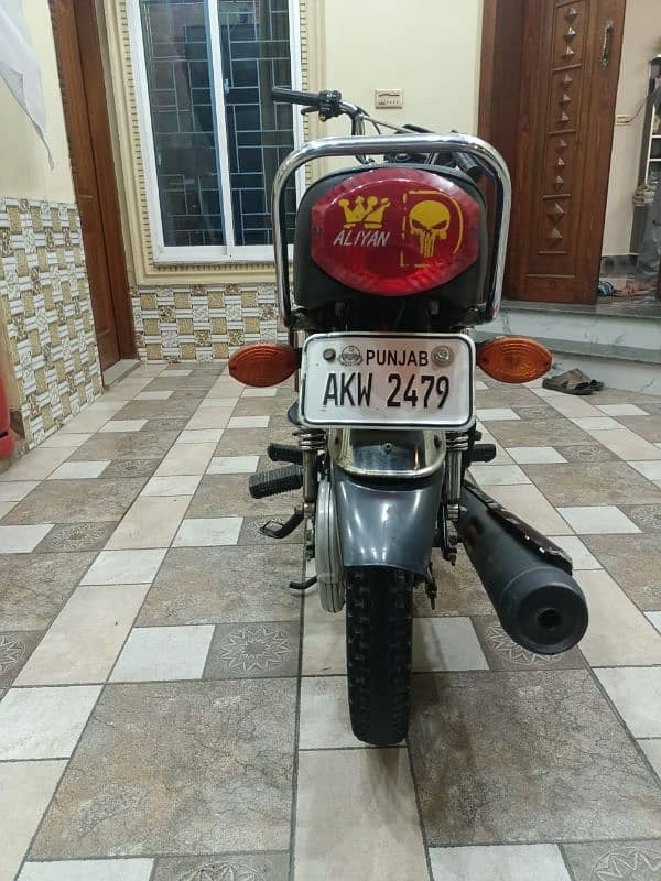 Honda CG 125 Red color for sale 6