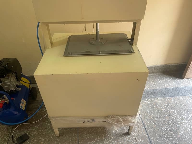 packing machine with full accessories 5