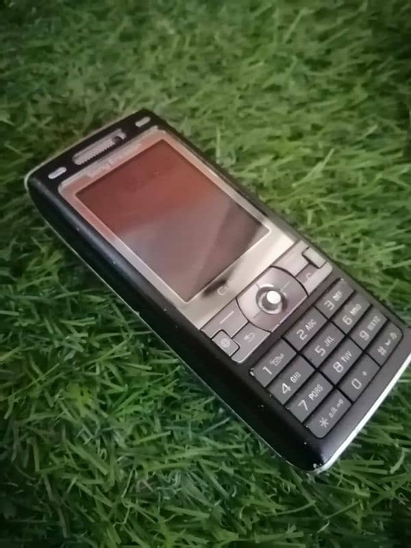 Sony Ericsson k800i 10