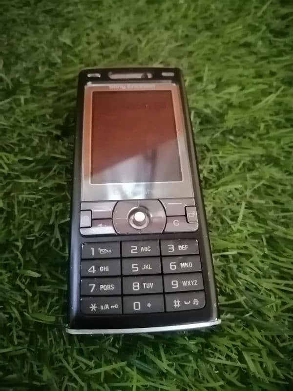 Sony Ericsson k800i 11