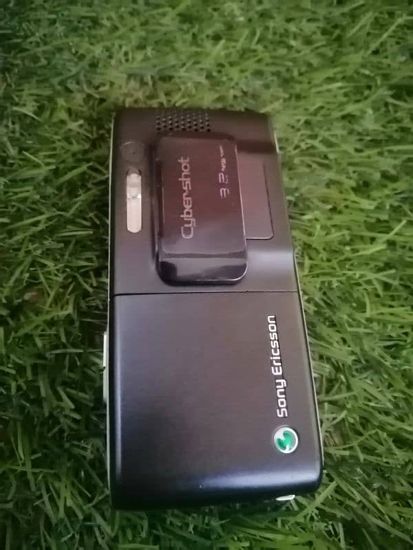 Sony Ericsson k800i 13