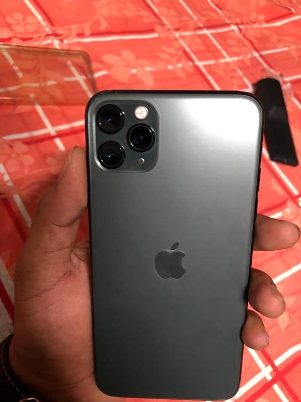 Iphone 11 pro max 2