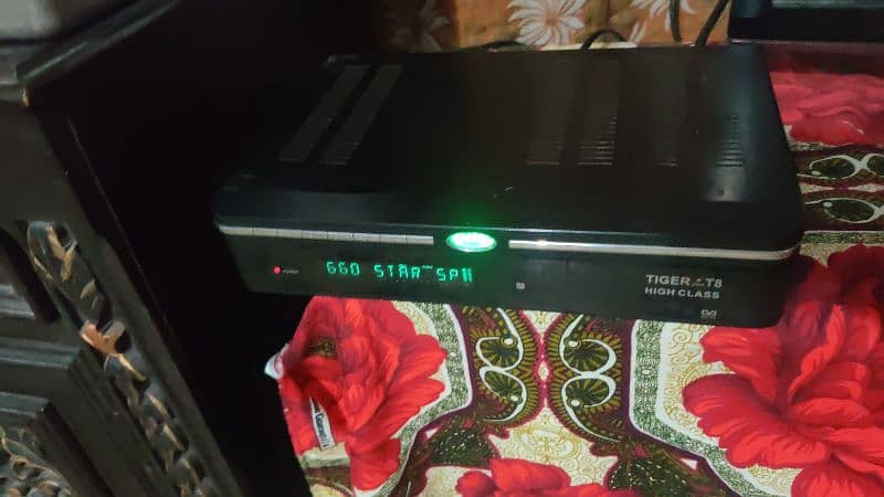 Dish receiver 9