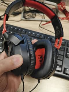 Turtlebeach Recon 50X with box without mic