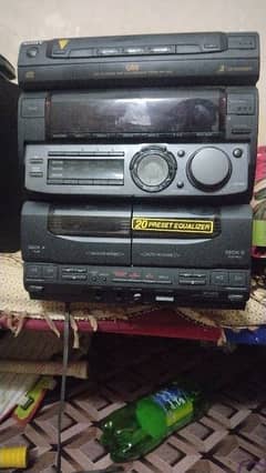 Deck for sale with 3 CD changer and 2 tape Sony brand