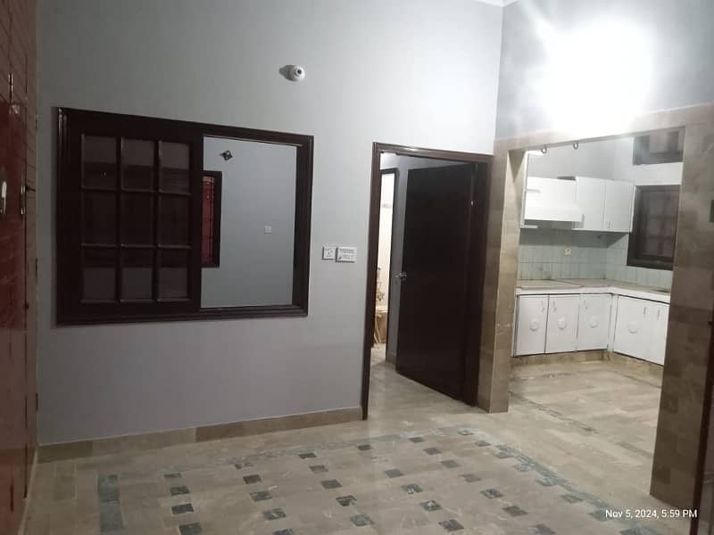 Well Mentain 200 Yrds Independent House Available For Rent Prime Location Gulistan-e-Johar Block-19 13