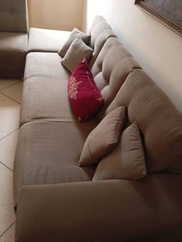 6 seater L shaped sofa with 6 cushions 4