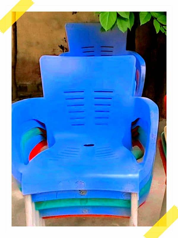 Plastic chairs . 1