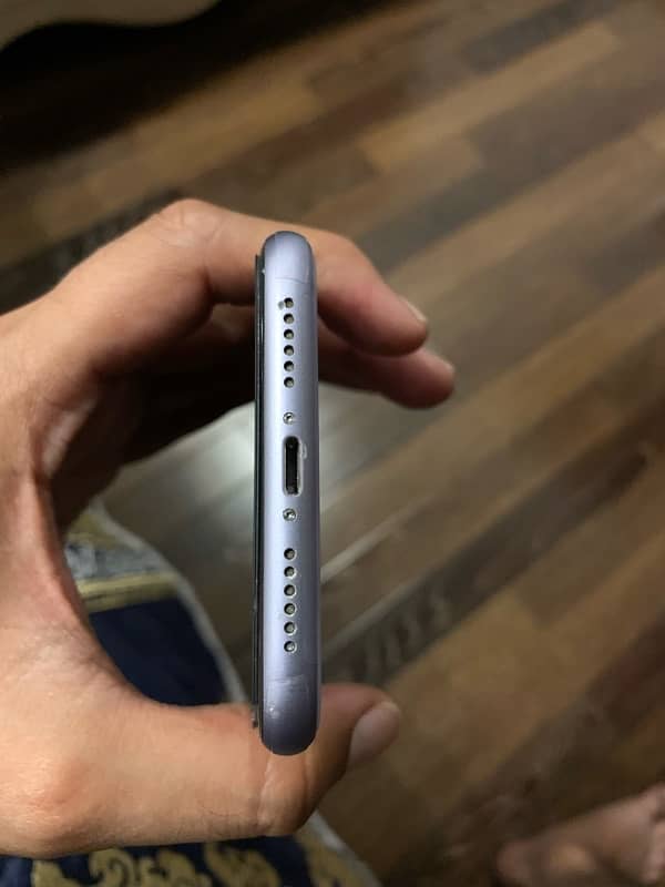 Iphone 11 64gb 4