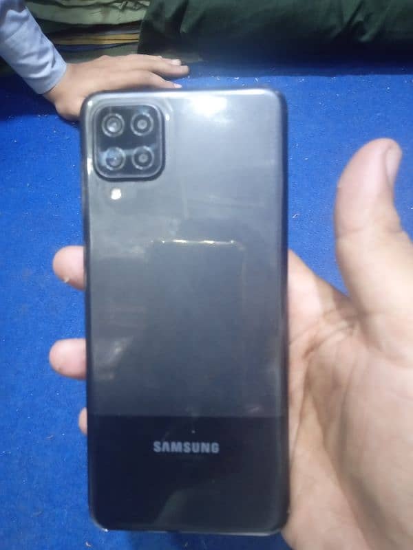 samsung a12 4/64 with box original hai Official pta 6