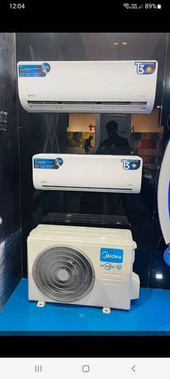 Media Air Conditioner 1.5 ton New Condition heat and cool available