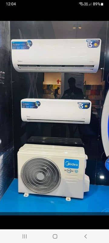 Media Air Conditioner 1.5 ton New Condition heat and cool available 0