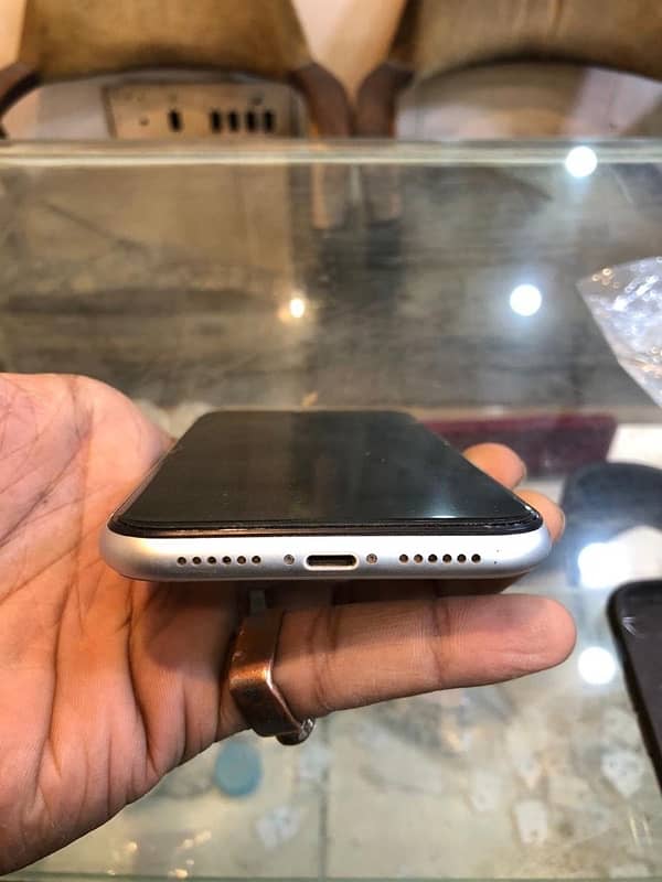 iphone xr non pta 4