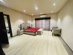 1 Bed Luxurious Fully Furnished Apartment For Rent 0