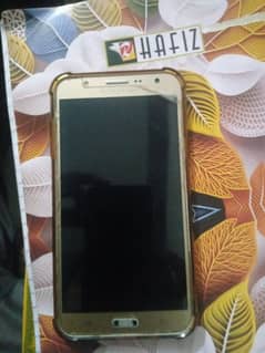 Samsung Galaxy J7