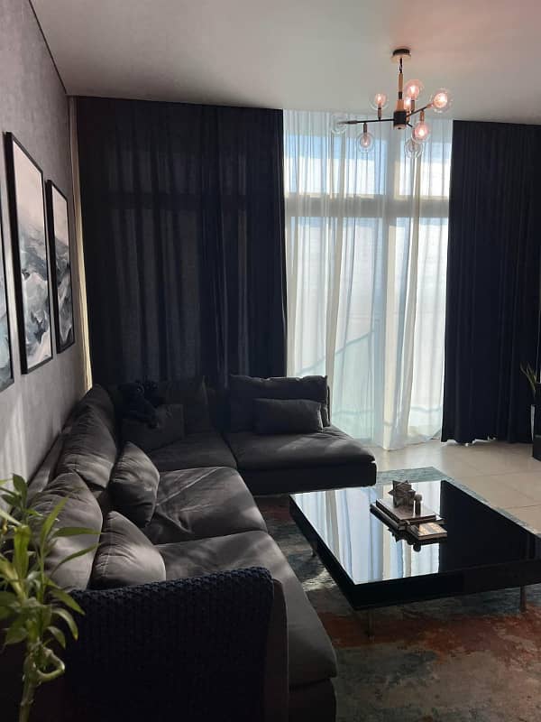 1 Bed Luxurious Apartment Available For Rent 2