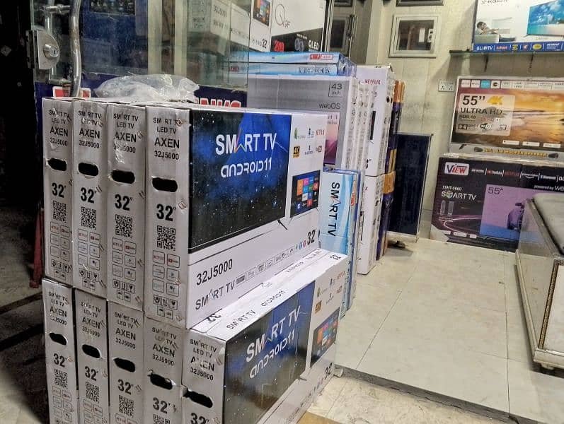 BIG DEAL 32,,inch Samsung smrt UHD LED TV 3 YEARS warranty O32245O5586 0