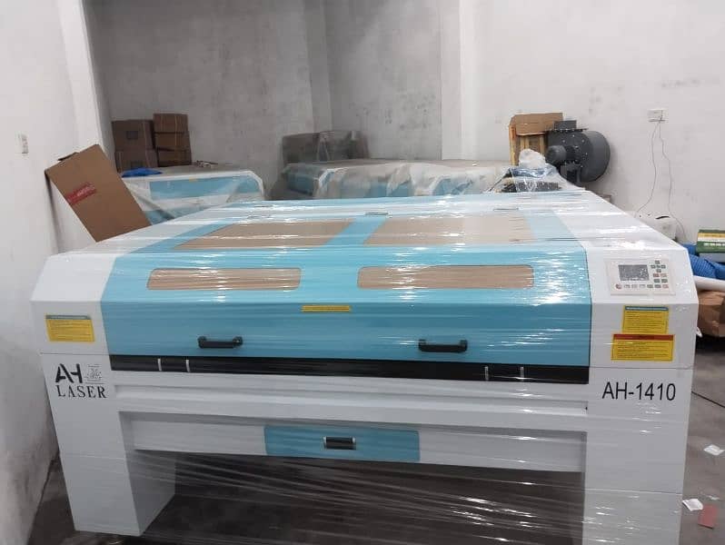 Laser cutting machine 10