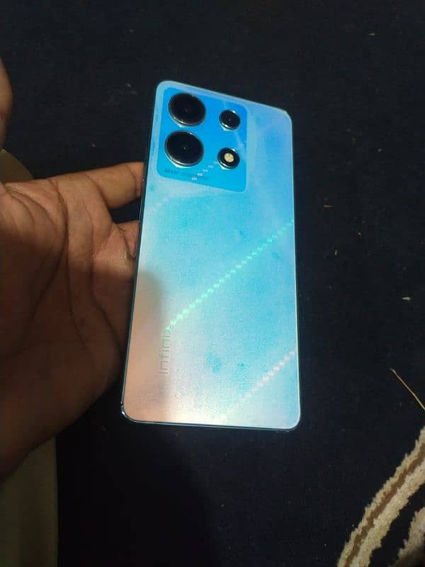 Infinix not 30 8/256 No Box no charger 0