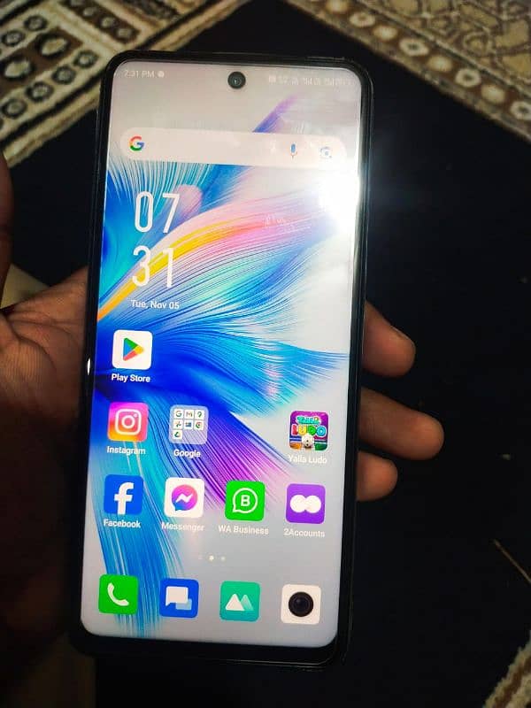 Infinix not 30 8/256 No Box no charger 1