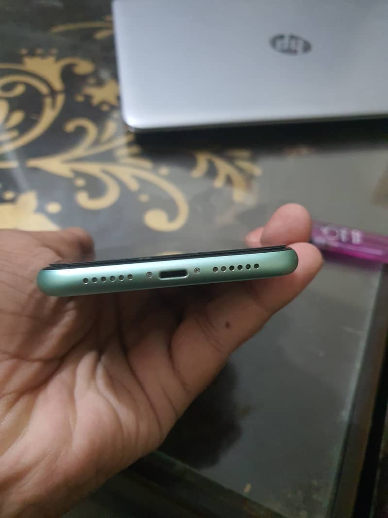 IPhone 11 64gb non pta 8