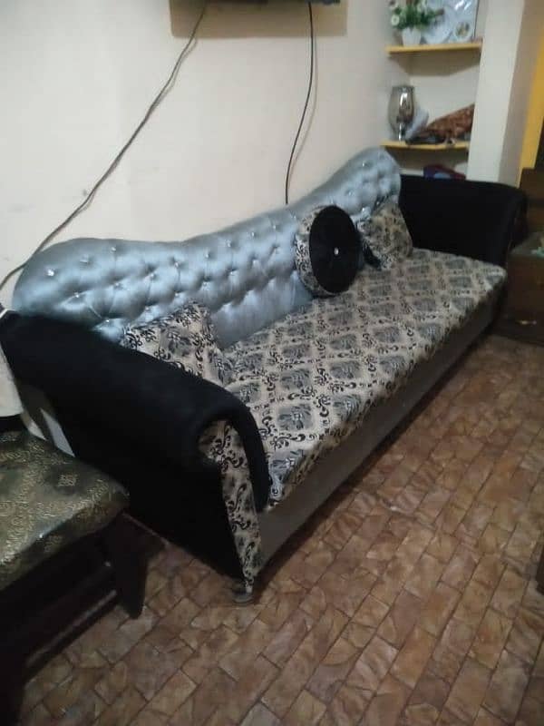 llittel used sofa . . . Condit is very good for sell 0