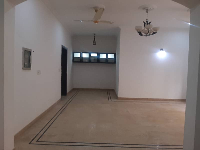 3 Bed Open Basement On 1 Kanal 15