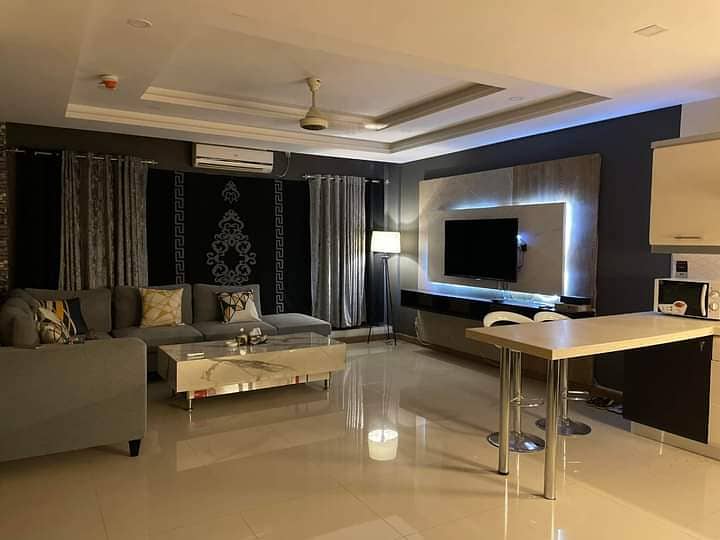 1 Bed Luxurious Fully Furnished Apartment For Rent 0