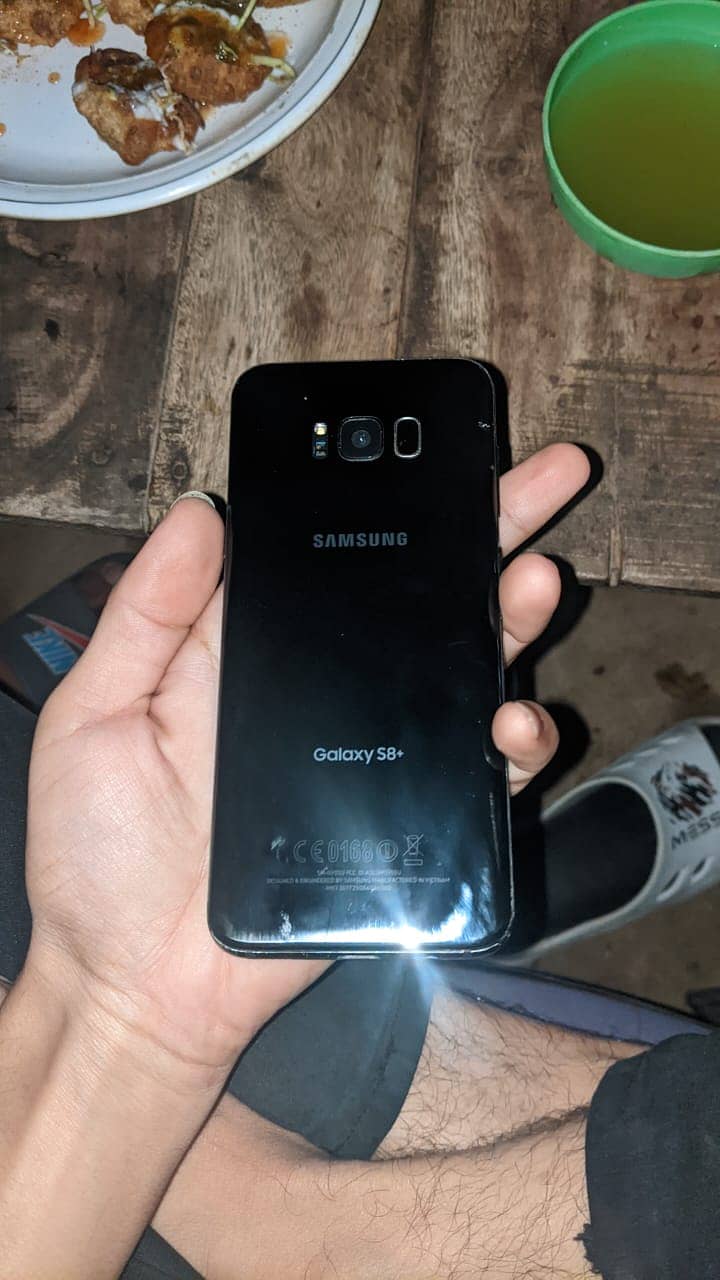 sumsung s8 plus 0