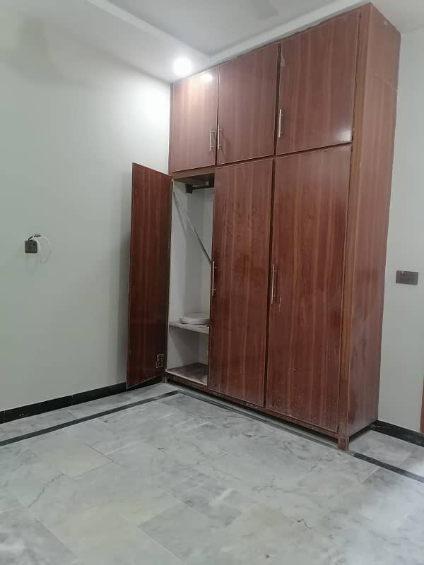 5 marla upper portion available for rent in h 13 Islamabad 7