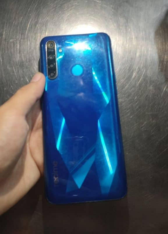 Realme 5.        pta approved 1