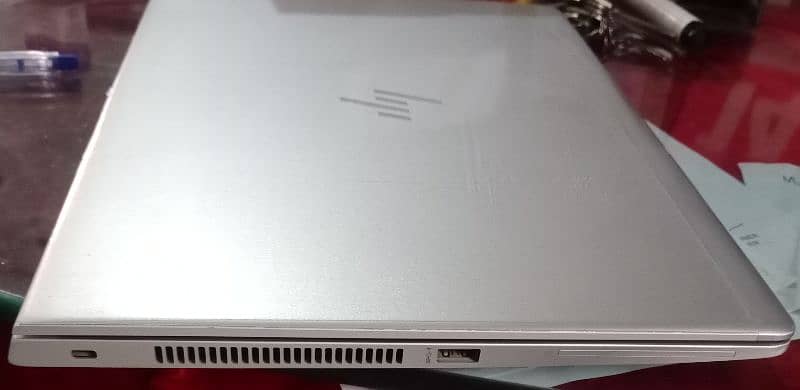 HP EliteBook 840 G5 cori5 7th generation 4