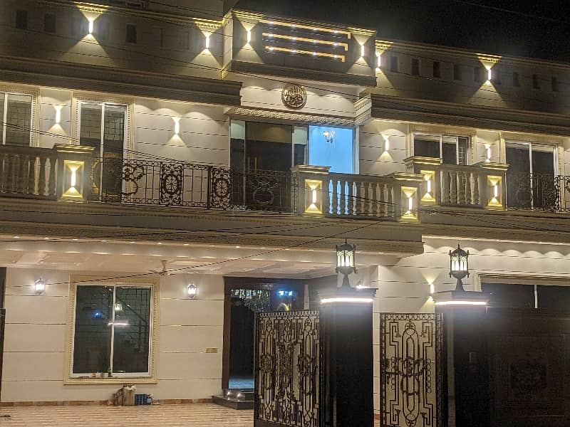 1 KANAL VIP Brand New Luxury Spanish Stylish House Double Story Available For Sale In Wapdatown Lahore By Fast Property Services Lahore. Its Original Pics 0