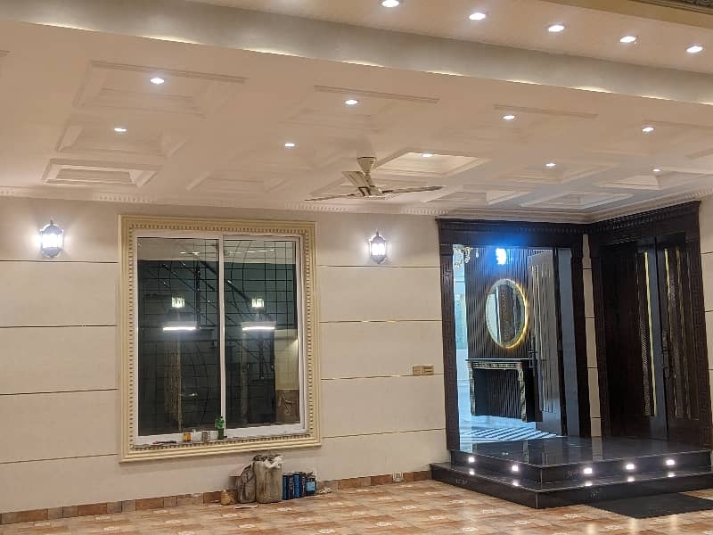 1 KANAL VIP Brand New Luxury Spanish Stylish House Double Story Available For Sale In Wapdatown Lahore By Fast Property Services Lahore. Its Original Pics 5