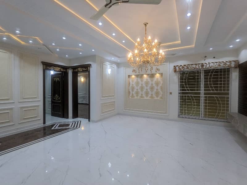 1 KANAL VIP Brand New Luxury Spanish Stylish House Double Story Available For Sale In Wapdatown Lahore By Fast Property Services Lahore. Its Original Pics 40