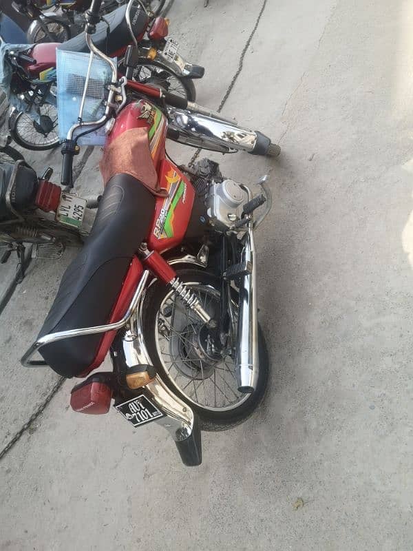 road prince70 bike  for sale good condition ha complet read add please 4