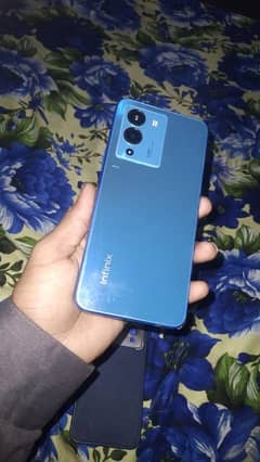 Infinix not12.16 128 5000 mah battery 33 Ward fast charging